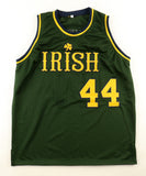 Adrian Dantley Signed Notre Dame Fighting Irish Jersey (Beckett) 6xAll Star Frwd