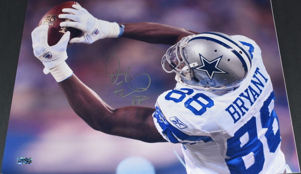 DEZ BRYANT AUTOGRAPHED SIGNED DALLAS COWBOYS 16x20 PHOTO COA