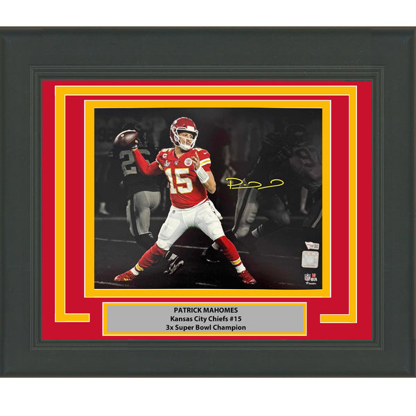 Framed Autographed/Signed Patrick Mahomes KC Chiefs 11x14 Photo Fanatics COA