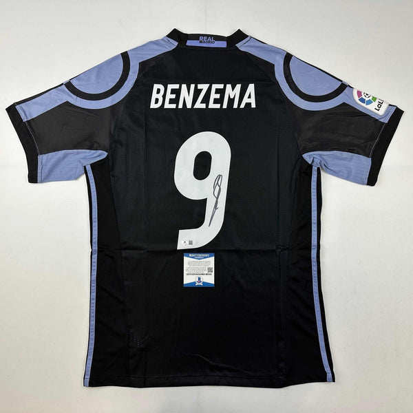 Autographed/Signed Karim Benzema Real Madrid 16-17 Black Jersey Beckett COA