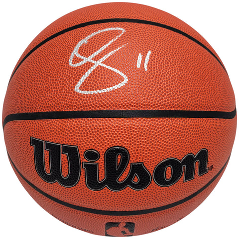 DEMAR DEROZAN AUTOGRAPHED AUTHENTIC GAME SERIES BASKETBALL BULLS BECKETT 209346