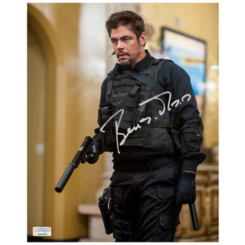 Benicio Del Toro Autographed 2015 Sicario Alejandro 8x10 Scene Photo
