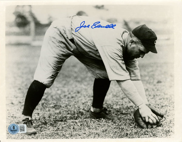 Joe Sewell Autographed/Signed Cleveland Indians 8x10 Photo Beckett 57333