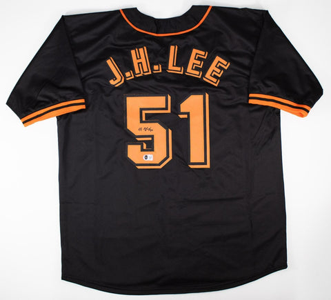 Jung Hoo Lee Signed San Francisco Giants with "Korean Signature" Jersey /Beckett