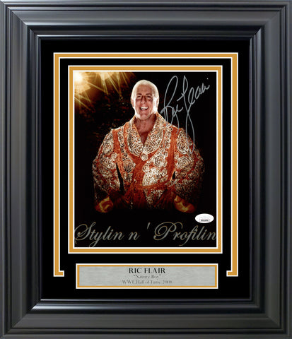 RIC FLAIR AUTOGRAPHED SIGNED FRAMED 8X10 PHOTO JSA STOCK #209434
