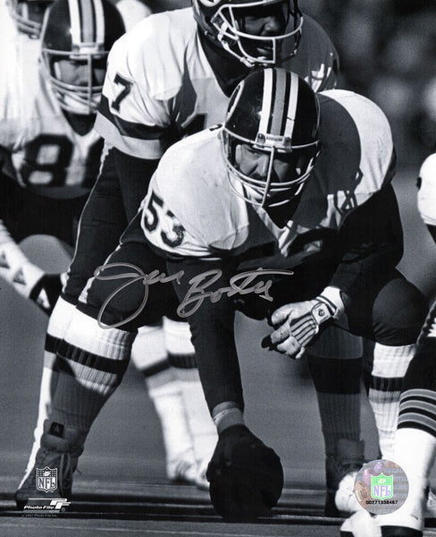Jeff Bostic Signed Washington Football Team B&W Snapping 8x10 Photo - (SS COA)