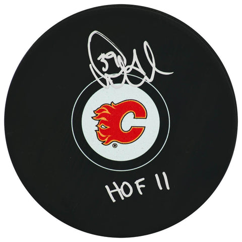 Doug Gilmour Signed Calgary Flames Logo Hockey Puck w/HOF'11 -(SCHWARTZ COA)