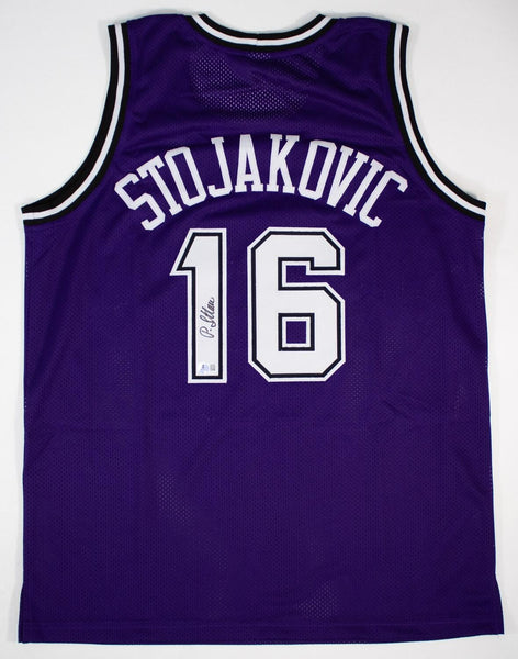 Peja Stojakovic Signed Sacramento Kings Jersey (Beckett) 3xNBA All Star