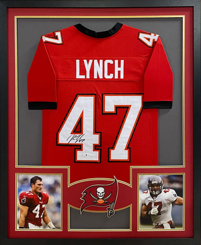 John Lynch Autographed Signed Framed Tampa Bay Buccaneers Jersey BECKETT