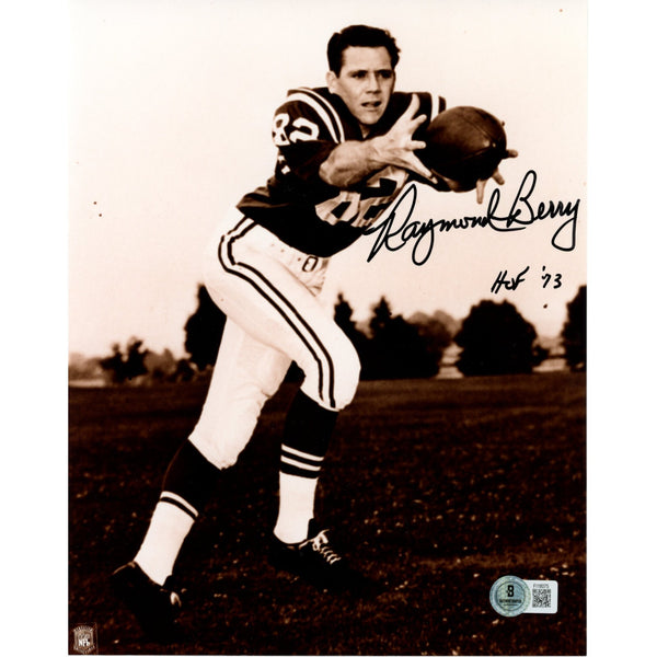 Raymond Berry Autographed/Signed Baltimore Colts 8x10 Photo HOF Beckett 51611