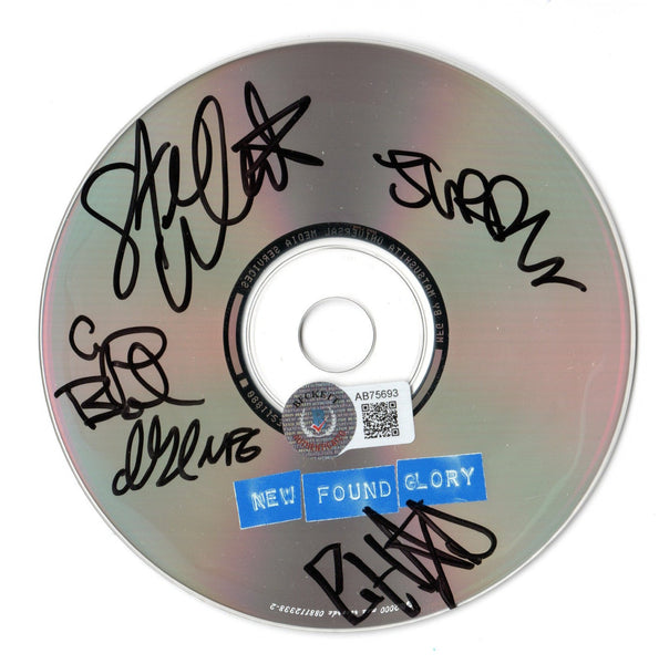 New Found Glory Autographed CD Compact Disc With Cover Beckett Authenticated