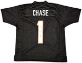 CINCINNATI BENGALS JA'MARR CHASE AUTOGRAPHED BLACK JERSEY BECKETT WITNESS 220612
