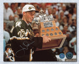 Joe Nieuwendyk Signed Dallas Stars Jersey Inscribed "Conn Smythe" (Beckett)