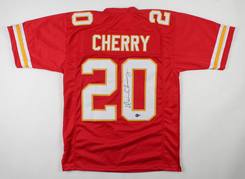 Deron Cherry Signed Kansas City Chiefs Jersey (Beckett QR Code) 6xPro Bowl DB