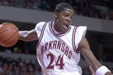 Joe Johnson Signed Arkansas Razorbacks Jersey (Beckett) 7xNBA All-Star / Forward