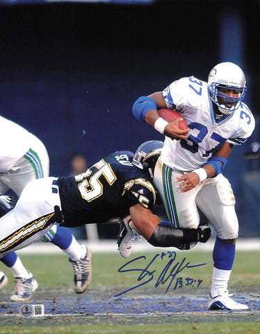 Shaun Alexander Autographed 11x14 Photo Seattle Seahawks Beckett BAS QR #BS30548