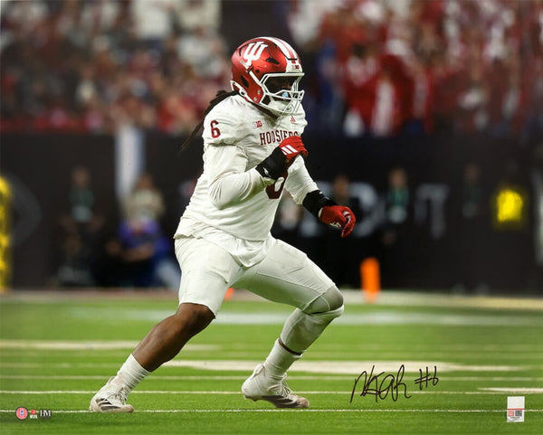 Mikail Kamara Signed Indiana Hoosiers Football Action 16x20 Photo (SCHWARTZ COA)