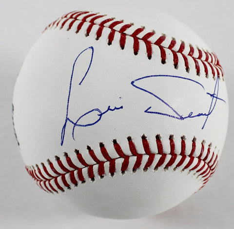 Luis Tiant Signed Rawlings Baseball (PSA COA) Indians, Red Sox, Yankees Pitcher