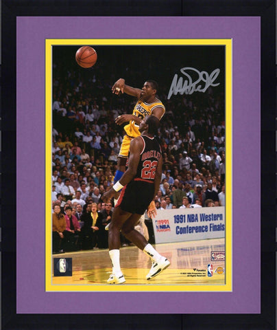 FRMD Magic Johnson Los Angeles Lakers Signed 8x10 Pass vs. Drexler Photograph