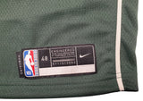 BUCKS GIANNIS ANTETOKOUNMPO AUTOGRAPHED GREEN NIKE JERSEY SIZE L BECKETT 197447