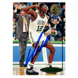 Dominique Wilkins Autographed 1995 Upper Deck #35 Trading Card Beckett 54190