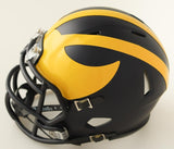 Mario Manningham Signed Michigan Wolverines Mini-Helmet (Beckett) NY Giants W.R