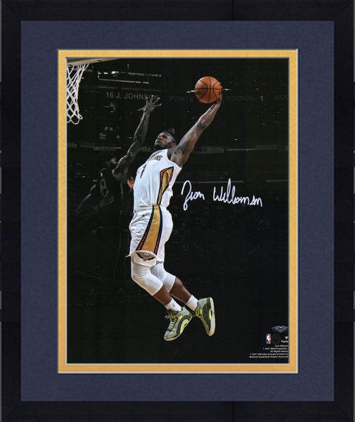 FRMD Zion Williamson Pelicans Signed 11x14 Dunk vs Kings Spotlight Photo