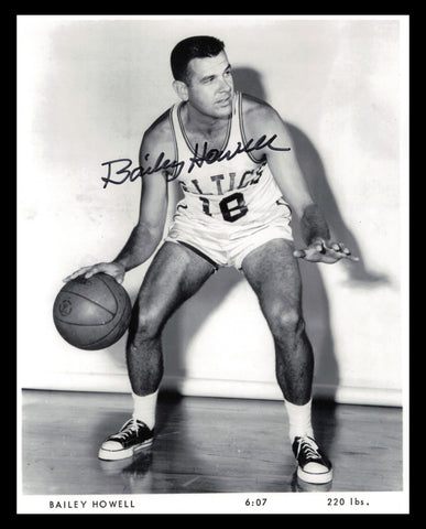 Bailey Howell Autographed Signed 8x10 Photo Boston Celtics SKU #244920