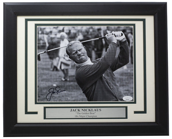 Jack Nicklaus Signed Framed 8x10 Vintage B&W Golf Photo JSA