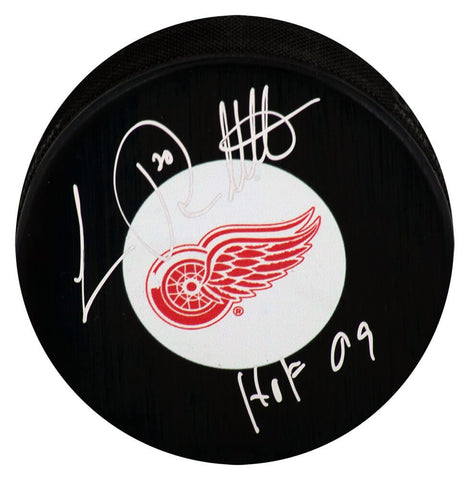 Luc Robitaille Signed Red Wings Medium Logo Hockey Puck w/HOF'09 -(SCHWARTZ COA)