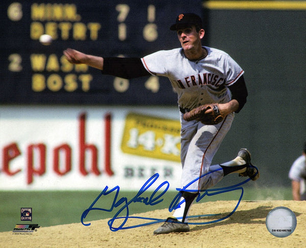 Gaylord Perry Signed Giants Grey Jersey Pitching 8x10 Photo - (SCHWARTZ COA)