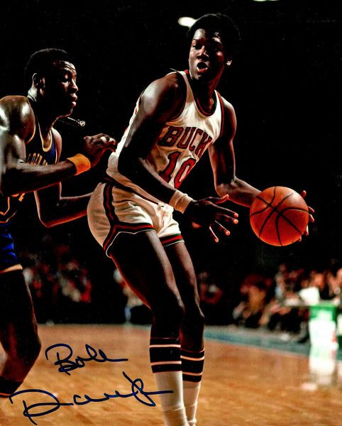 Bucks Hall of Famer BOB DANDRIDGE Signed 8x10 Photo #9 AUTO - 1971 NBA Champ