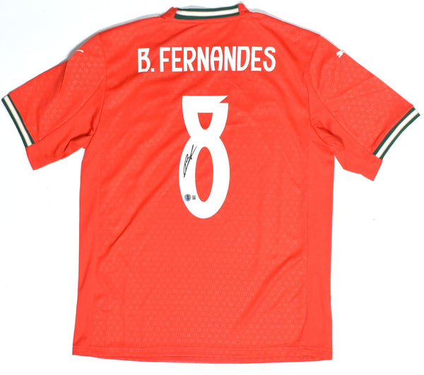 Bruno Fernandes Autographed Portugal Home Soccer Jersey #8 - Beckett W Holo *M