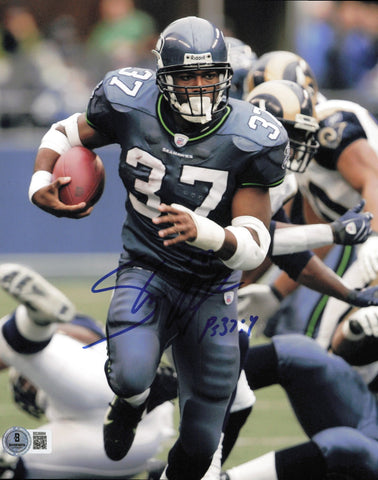 Shaun Alexander Autographed 8x10 Photo Seattle Seahawks Beckett BAS QR #BS36884