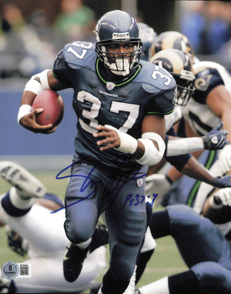 Shaun Alexander Autographed 8x10 Photo Seattle Seahawks Beckett BAS QR #BS36884
