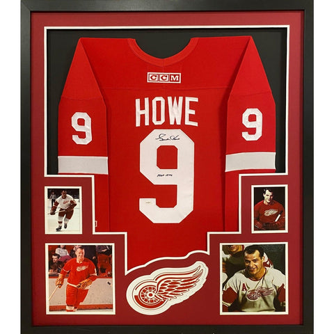 Gordie Howe Autographed Signed Framed Detroit Red Wings Jersey JSA