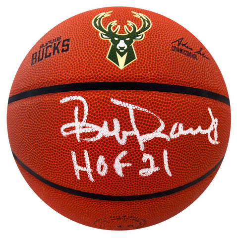 Bob Dandridge Signed Bucks Logo Wilson NBA Basketball w/HOF'21 - (SCHWARTZ COA)