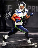 TYLER LOCKETT AUTOGRAPHED FRAMED 16X20 PHOTO SEAHAWKS SPOTLIGHT MCS HOLO 210974