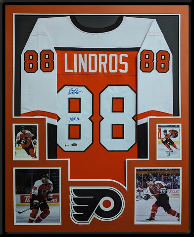 FRAMED PHILADELPHIA FLYERS ERIC LINDROS AUTOGRAPHED INSCRIBED JERSEY BECKETT COA