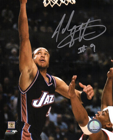 John Starks Signed Jazz Navy Jersey Close Up Action 8x10 Photo - (SCHWARTZ COA)