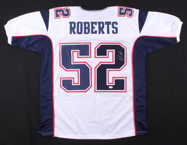 Elandon Roberts Signed Patriots Jersey (JSA COA) 2xSuper Bowl Champ (LI,LIII)