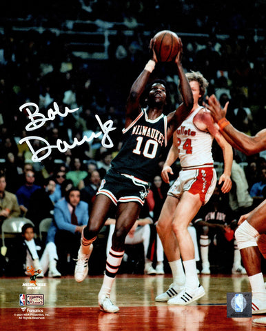 Bucks Hall of Famer BOB DANDRIDGE Signed 8x10 Photo #8 AUTO - 1971 NBA Champ