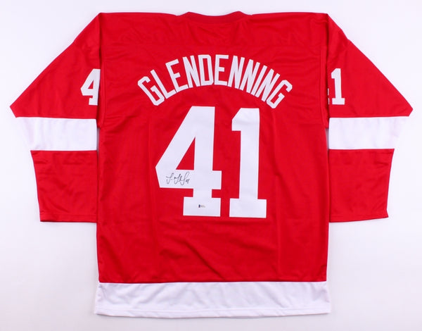 Luke Glendening Signed Red Wings Jersey (Beckett) Ex-Michigan Wolverine Forward