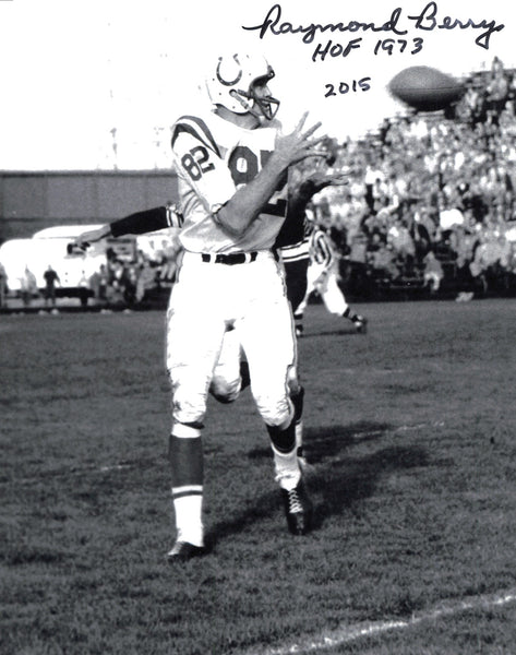 Raymond Berry Autographed 8x10 Photo Baltimore Colts "HOF 1973" SKU #245993