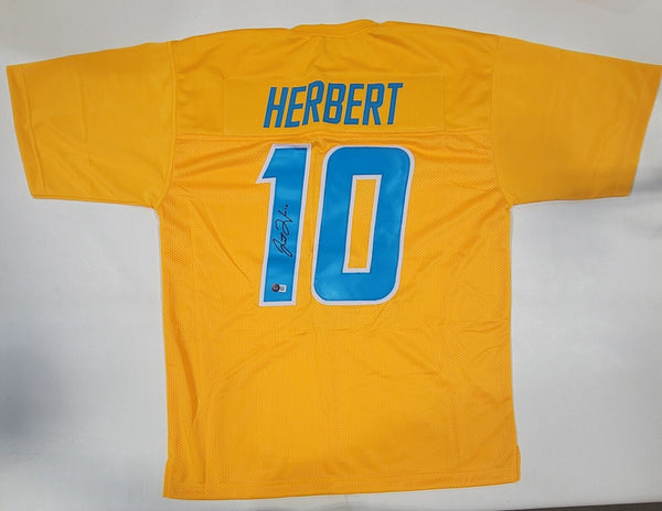 JUSTIN HERBERT AUTOGRAPHED SIGNED PRO STYLE CUSTOM XL JERSEY BECKETT QR COA