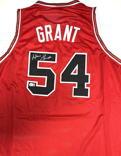 HORACE GRANT - Chicago Bulls - Signed Custom Replica Red Jersey AUTO - BAS