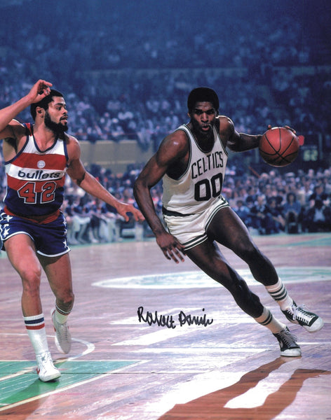 Robert Parish Autographed Signed 8x10 Photo Boston Celtics SKU #244784