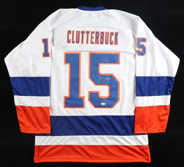 Cal Clutterbuck Signed New York Islanders Jersey (JSA) Islanders Since 2013/2014