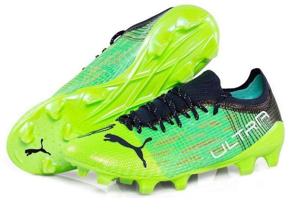 CHRISTIAN PULISIC Autographed Green Puma Ultra 1.3 Cleats PANINI LE 25