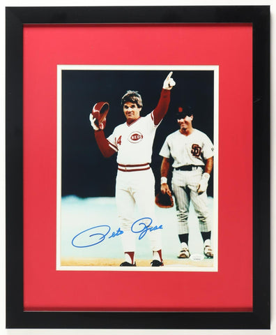 Pete Rose Signed Reds 18x22 Framed Photo Display (JSA COA) MLB All Time Hits LDR